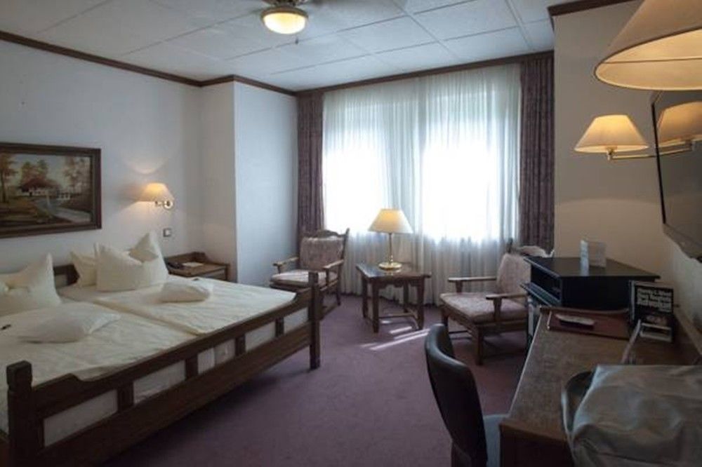 Schumacher Hotel 3*